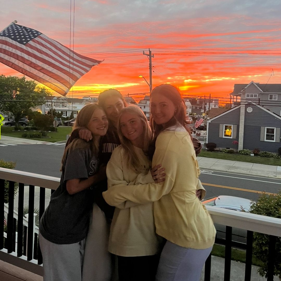 Claire 🩵🤸‍♀️🎀🌈🥂