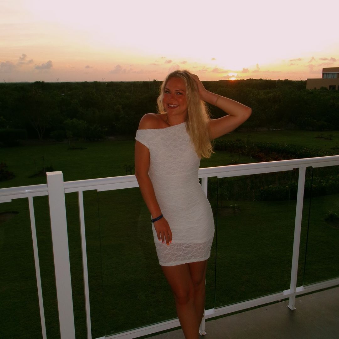 Alyssa Hallis