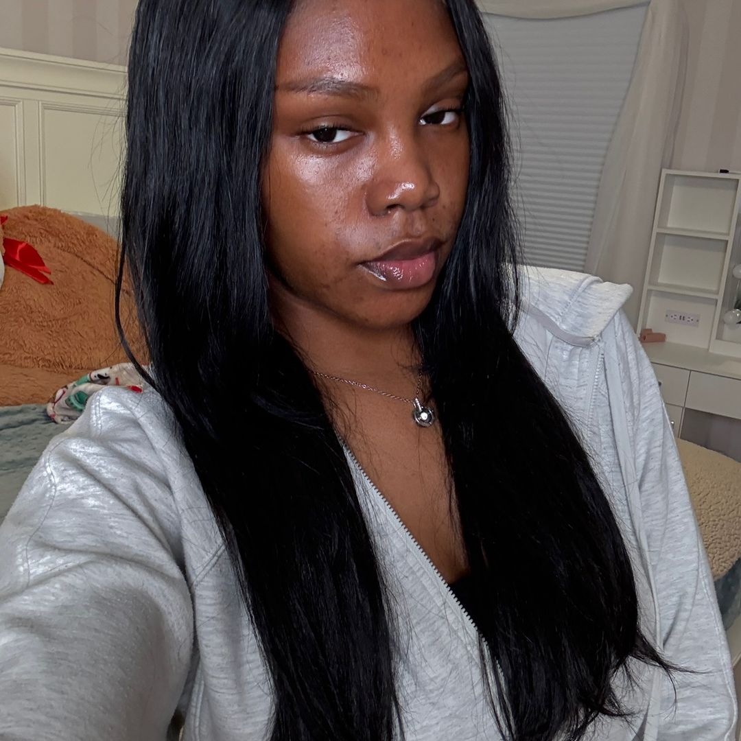 @iiamdessxx