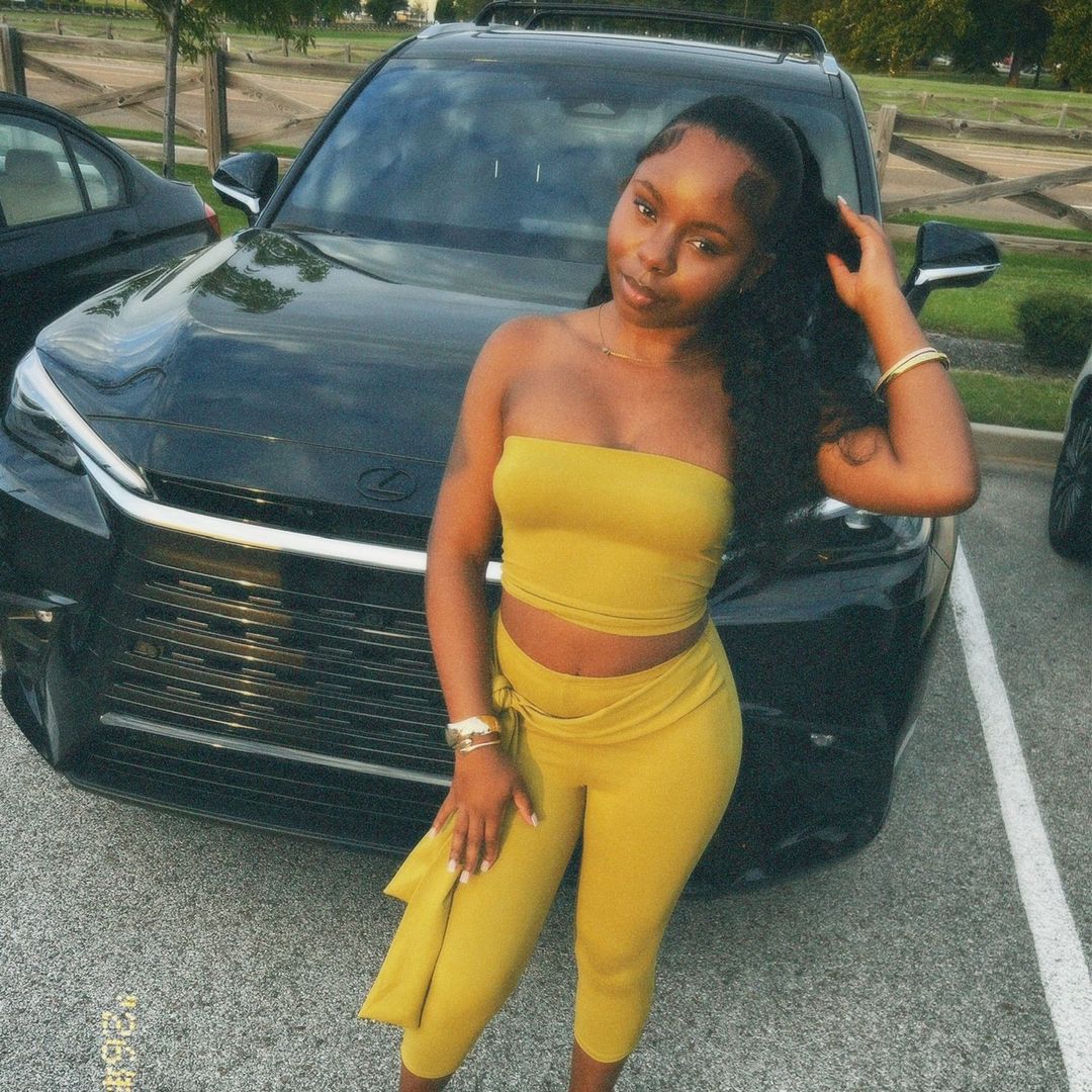 Latia B