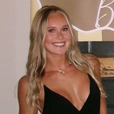 Maddie Davenport
